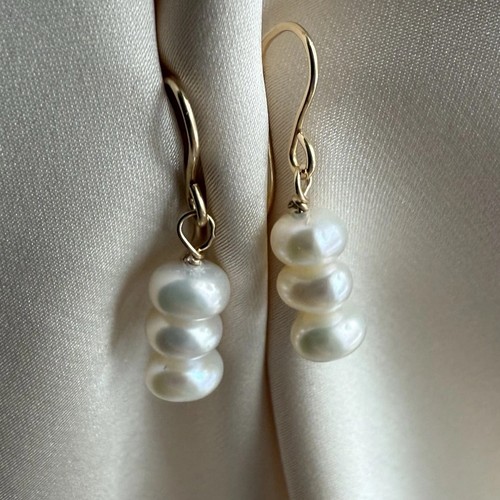 Natural three freshwater pearl - freshwater,