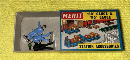 Vintage merit gauge - merit, oo
