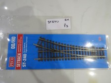 Peco 00 Setrack ST240 Right Hand Point GAN #Ps
