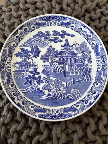 Spode tall door - scene, the