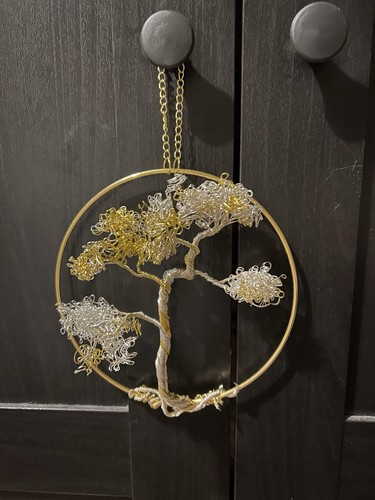 Wire tree hanging wall - tree,