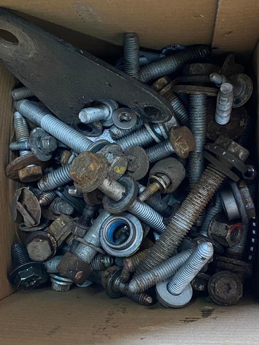Box bolts nuts - bolts,