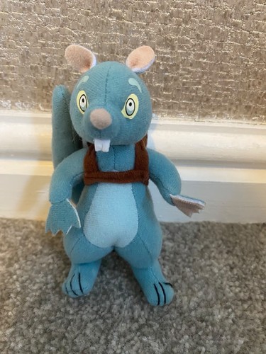Scamper scruff the - scamper,