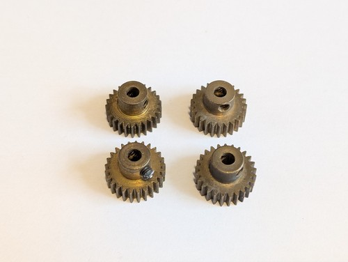Meccano part 25 - 25, pinion