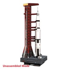 1/300 USS Saturn V