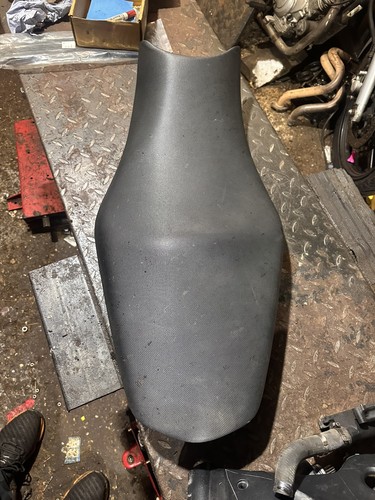 Kawasaki er6 seat - er6,