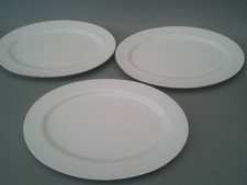 Dorma white oval steak dinner