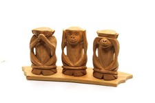 Wooden Hand Carved Three Wise Monkeys Hear See Speak No Evil ON BASE Artisan New