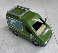 Green toy van with Roof Rack and opening rear doors – 2011 Prism Art Design Ltd