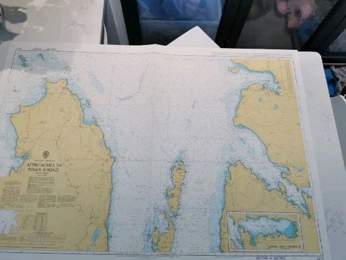 Admiralty chart 2210 - chart,