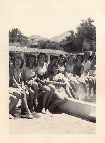 1945 young women swimming - young,