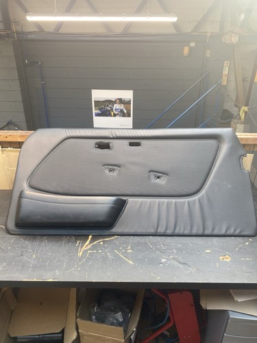 Mercedes c123 drivers door - c123, os