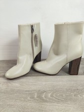 NEW Peacocks Cream Faux Leather Block Heel Ankle Boots – UK 4 / EU 37
