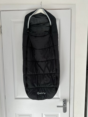 Quinny push chair - cosy, toes
