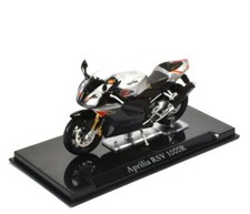 Aprilia RSV 1000R 1:24 SUPERBIKES DIECAST MOTORCYCLE MODEL 103