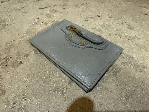 Authentic balenciaga women - authentic,