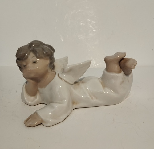 Lladro reclining angel - lladro,