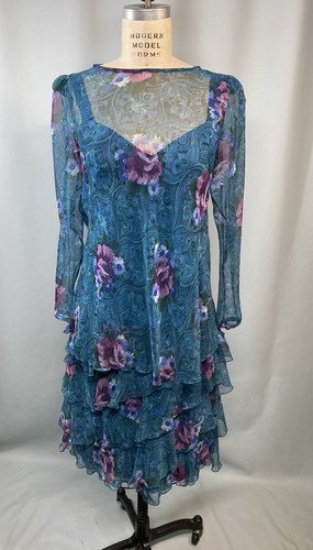 Vintage dress size medium - dress,
