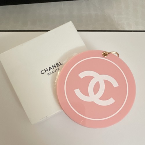 Chanel beauté pink round - chanel,