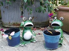 Set 2 Rustic Frog Statue