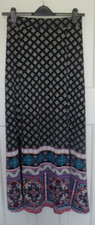 Ladies Sainsbury’s TU Black & White Print Long Straight Cotton Mix Skirt Size 12