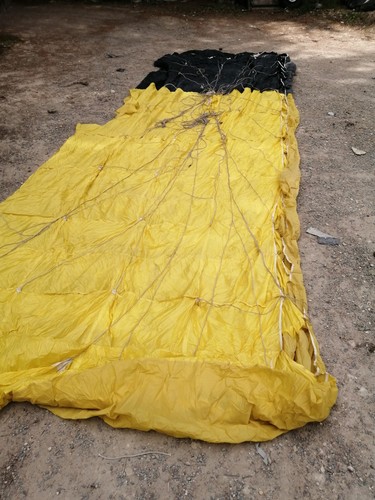 French army parachute - army,