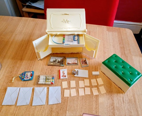 Vintage sindy writing bureau - writing,