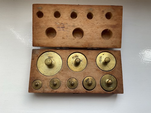Vintage brass dekagram weights - vintage,