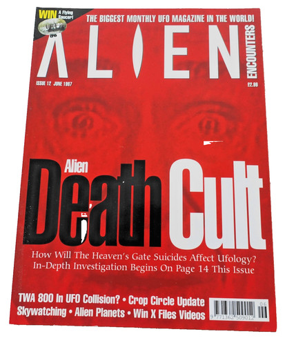 Alien encounters magazine - alien,
