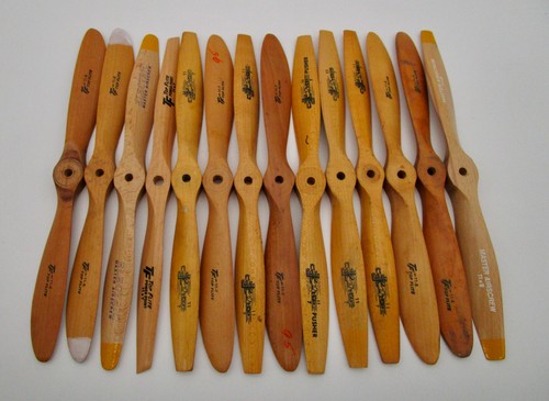 Lot vintage 11 wooden - of,