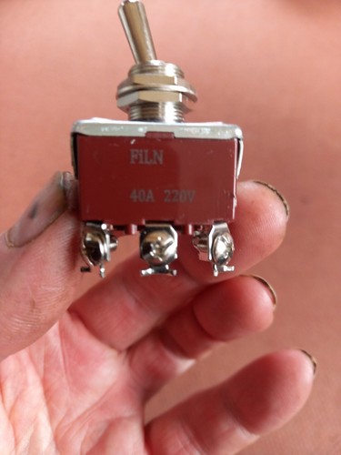Generator dpdt pin voltage - generator,