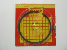 VESPA VINTAGE 150 SUPER,V50/90 FLOOR CHANNEL RUBBER GENUINE NEW