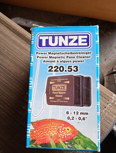 Power magnetic pane cleaner - magnetic,