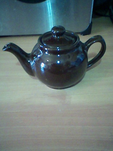 Vintage sadler brown betty - brown,