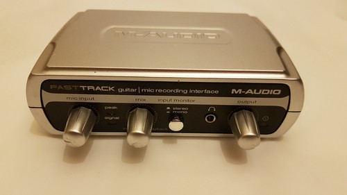 Audio fast track guitar - m-audio, &