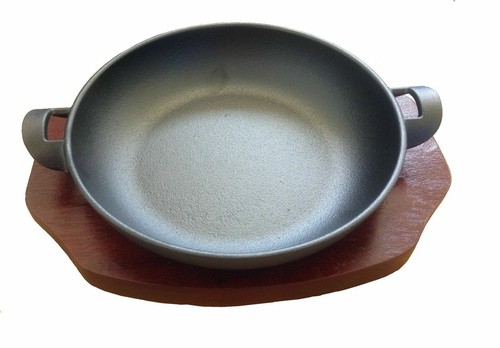 Cast iron balti dish wood - &,
