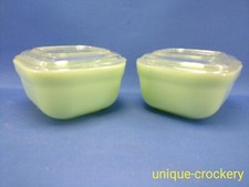 Pair 2 Set Vintage  Fire King Jadeite  Refrigerator Dish / Bowl With Glass Lids 