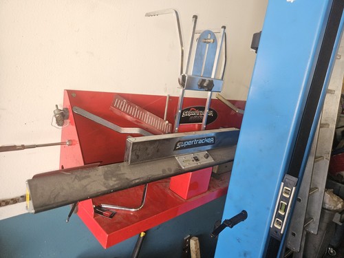 Laser wheel alignment - laser,