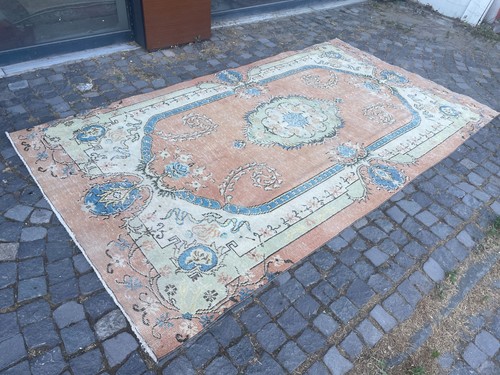 Turkish vintage rug handmade - vintage,