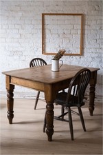 Victorian Scrub Top Kitchen