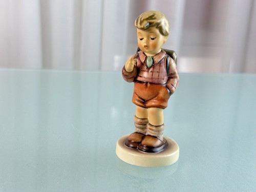 Hummel figurine 555 one - hummel, two
