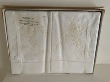 VINTAGE  SET OF NEW PILLOW