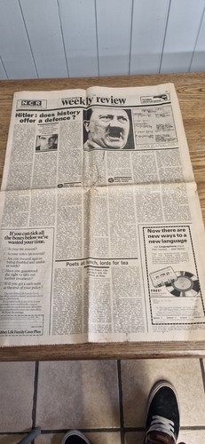 Vintage world war newspapers - world,