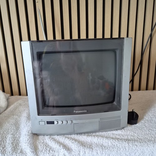 Panasonic g10 portable crt - panasonic,