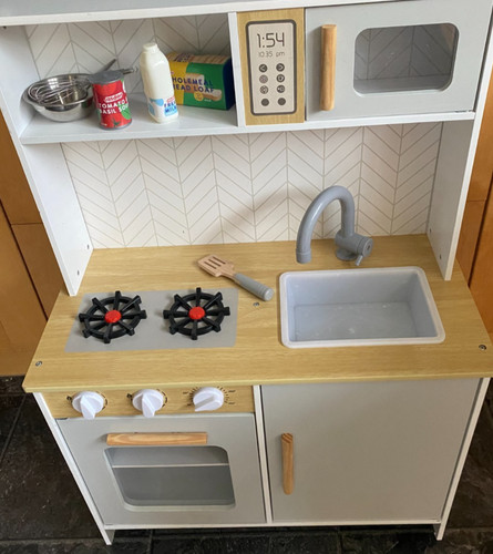 Smyth wooden toy kitchen - toy, +
