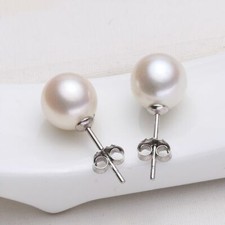Beatutiful pearl stud earrings - stud,