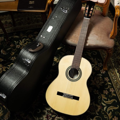 Siccas luthiers origin - siccas,