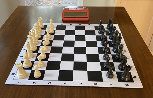 Tournament chess set with - set, non