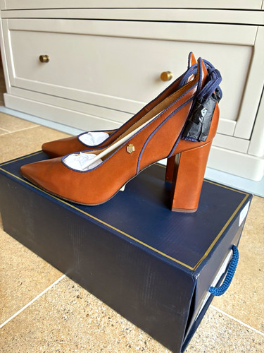 Fairfax favor newbury - favor, heel