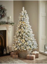 Snowy Pre-Lit Christmas Tree